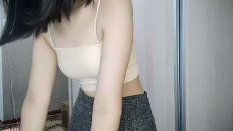 Lily online show from June 24, 11:09 am