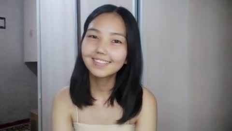 Lily online show from July 4, 11:06 am