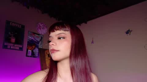     online show from April 12, 7:55 am