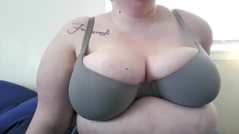 Masked Mary online show from April 24, 3:15 pm