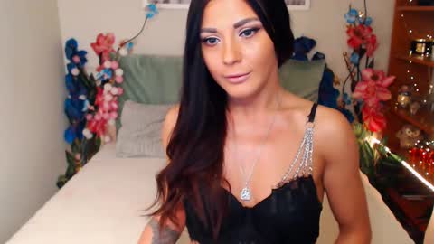 Snapshot of marydash chatting on February 21, 4:29 am Mary online show from February 21, 4:29 am