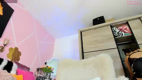 Maryelle online show from February 12, 9:01 pm