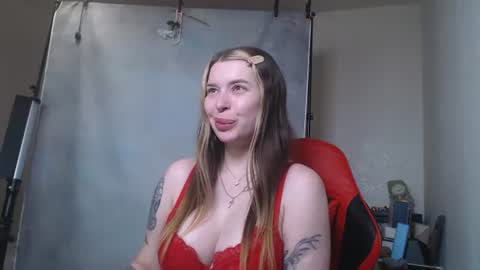 maryh0tlove online show from June 30, 1:54 pm