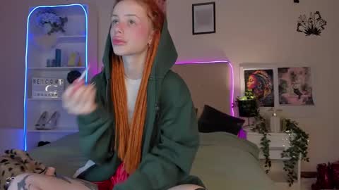 MaryJanessss online show from February 28, 9:25 am