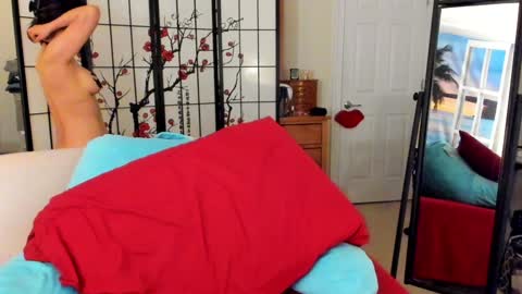 Roxanne Fook-Yu Rouge  Ms. Rouge if youre nasty online show from December 13, 11:17 pm