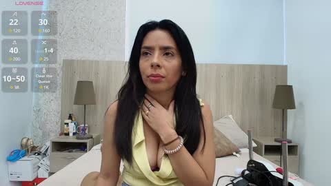 Snapshot of mature_eva chatting on January 23, 11:26 am mature_eva online show from January 23, 11:26 am
