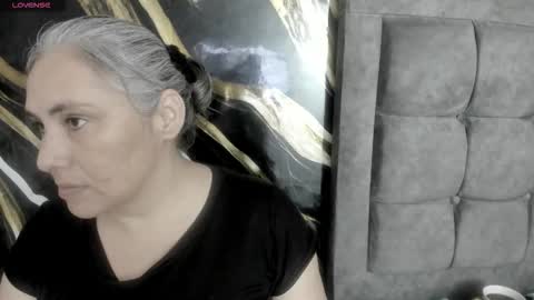 Snapshot of mature_gold chatting on October 17, 12:41 pm mature_gold online show from October 17, 12:41 pm