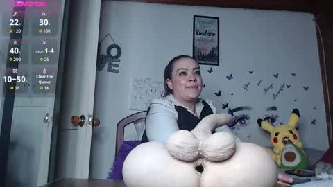Mature liaa online show from December 2, 11:51 pm