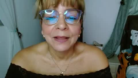 Cecilia online show from June 22, 7:11 pm