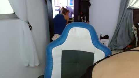 Cecilia online show from June 19, 2:31 pm