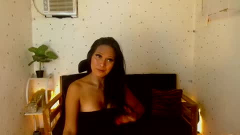 Snapshot of maturity_mommy_intown chatting on October 10, 12:59 am maturity_mommy_intown online show from October 10, 12:59 am