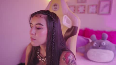 Mavi online show from February 5, 10:13 pm