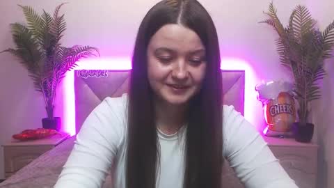 Snapshot of mavkacute chatting on October 4, 6:23 pm MavkaCute online show from October 4, 6:23 pm