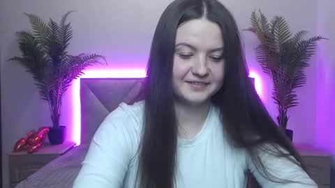 Snapshot of mavkacute chatting on October 10, 6:35 pm MavkaCute online show from October 10, 6:35 pm