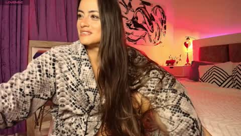 Max online show from March 7, 11:28 am