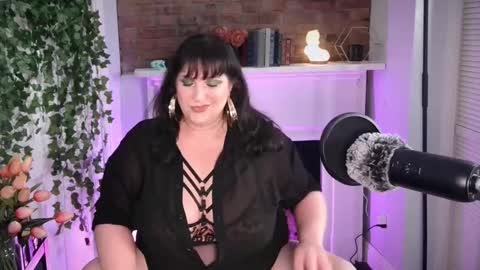 Maxi Marilith online show from September 28, 5:07 pm