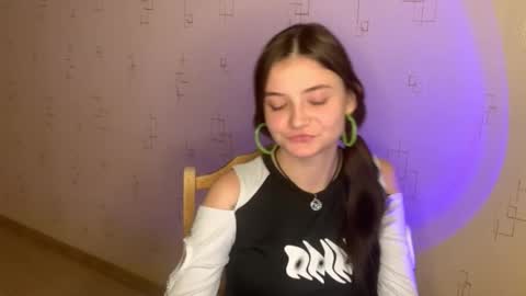 may online show from October 30, 6:42 pm