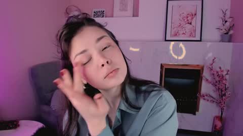 Maya online show from May 31, 3:07 pm