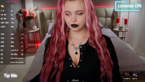 Maya Mils online show from February 26, 1:03 am