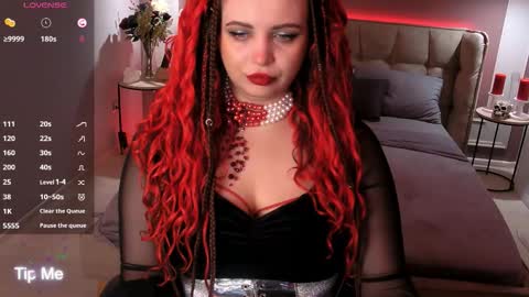 Maya Mils online show from March 26, 1:08 am