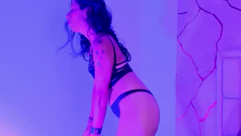 Maya Strom online show from January 14, 7:30 pm