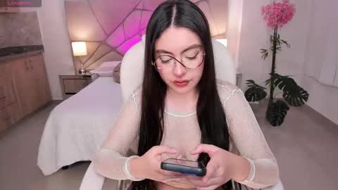 Maya vexx online show from December 16, 9:42 pm