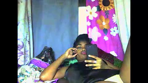 charlesia online show from December 15, 7:41 pm