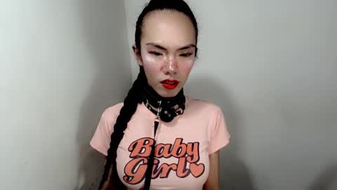 mayamint online show from November 10, 4:40 am