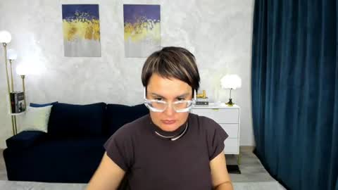Maya online show from June 11, 12:32 am