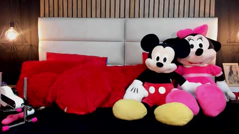 Nicolle Ruselle   Hello my lovely  schedule for great fun from  630 am and end 800 pm Colombian time I wait for you online show from October 4, 3:05 pm