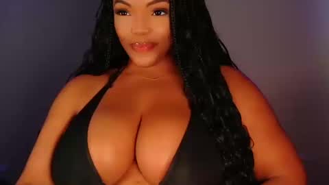 Snapshot of maybabi chatting on October 18, 6:21 pm MayBabi online show from October 18, 6:21 pm