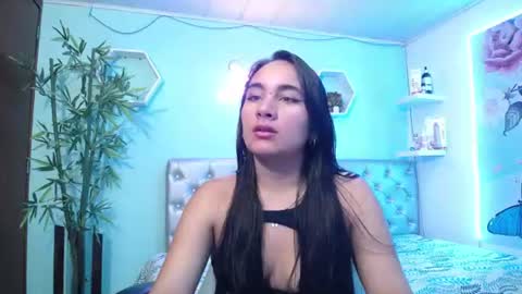 Maylin  online show from July 2, 3:17 am