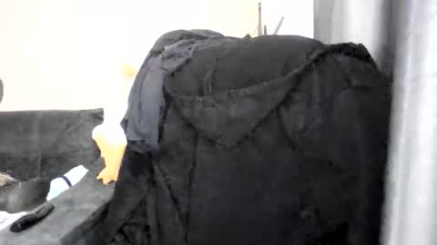 Snapshot of medjik_lool chatting on October 15, 9:34 am Oltereodora-lima online show from October 15, 9:34 am