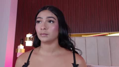 Carolina Paez online show from June 4, 2:43 pm