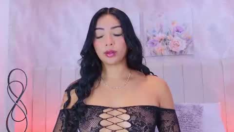 Carolina Paez online show from July 14, 12:21 pm