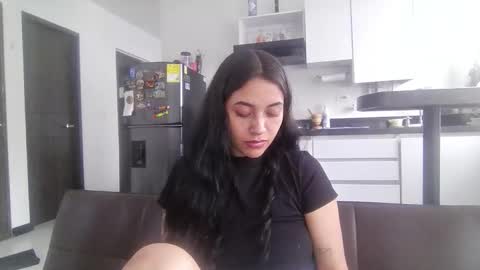 Megan online show from November 18, 8:10 pm