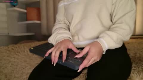     online show from February 16, 12:38 pm