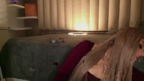     online show from April 2, 2:03 pm