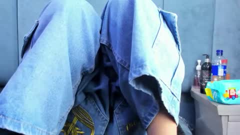 megan_thompsonn_ online show from February 28, 3:06 am