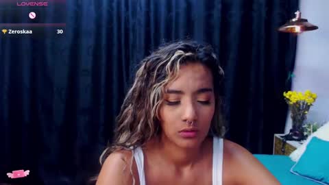 Snapshot of meganadriels96 chatting on January 17, 10:01 pm M E G A N online show from January 17, 10:01 pm