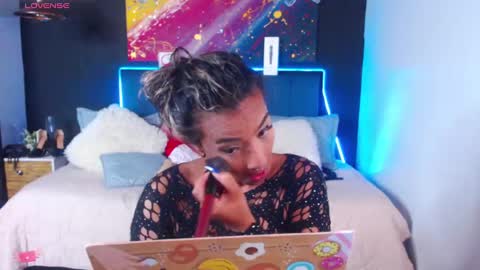 Snapshot of meganadriels96 chatting on January 23, 8:24 pm M E G A N online show from January 23, 8:24 pm