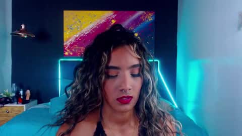 Snapshot of meganadriels96 chatting on January 30, 10:19 pm M E G A N online show from January 30, 10:19 pm