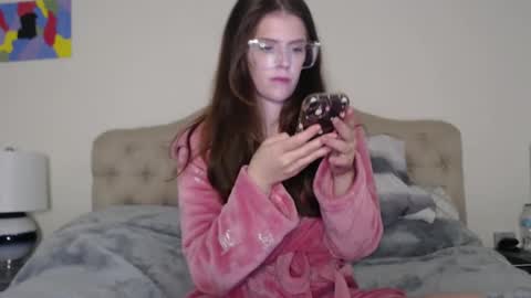 Megan online show from September 17, 8:40 pm