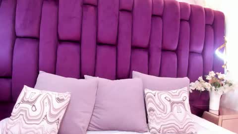 Megan  online show from December 19, 1:36 pm