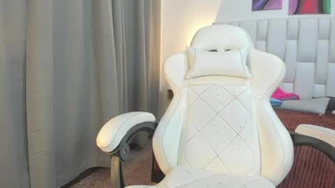 Megan Queen online show from July 23, 12:35 pm