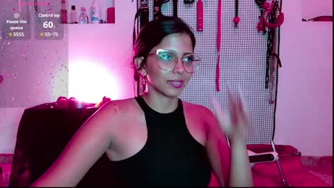 Snapshot of meggan_greey chatting on January 9, 8:44 pm Your best slave  online show from January 9, 8:44 pm