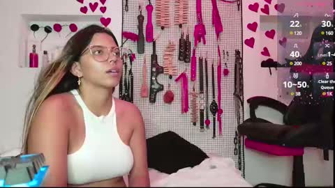 Snapshot of meggan_greey chatting on March 6, 1:37 am Your best slave  online show from March 6, 1:37 am