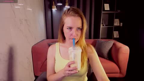 Meggy online show from September 11, 1:33 pm