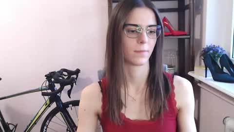 Megi online show from February 5, 3:04 pm