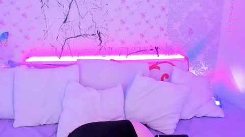 meimurasakii online show from May 29, 8:07 pm